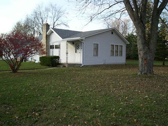 3rd image of 11886 NE Smuts St