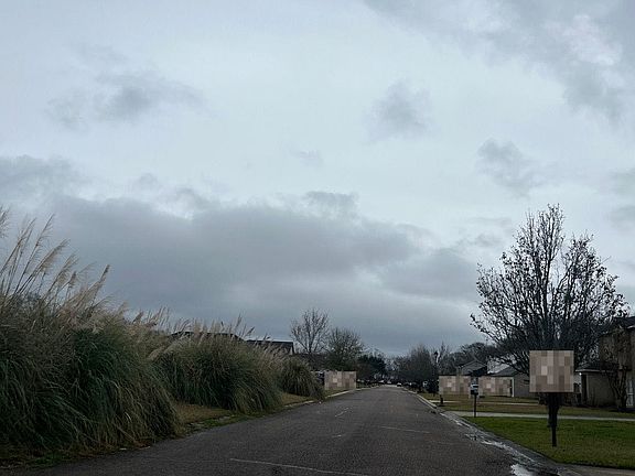 4th image of 39031 Prairie South Dr
