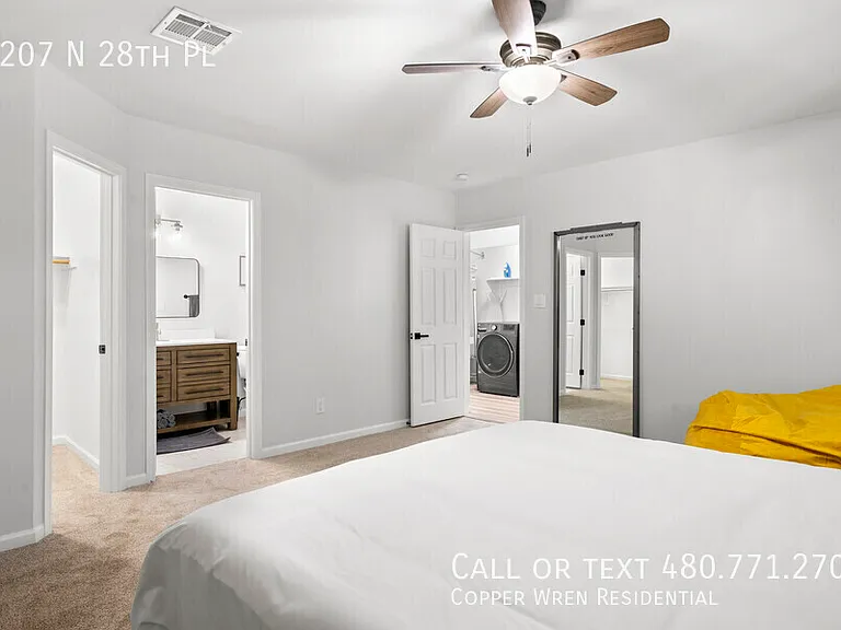 2207 N 28th Pl — Photo 23