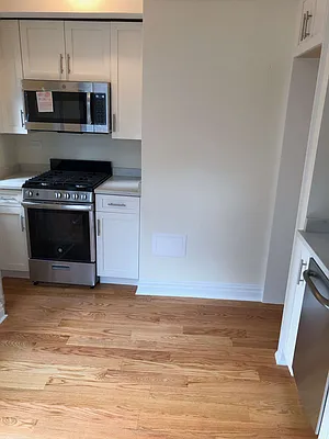 Rented by Real Estate Investors Group LLC | media 31