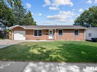 2920 E 35th St, Davenport, IA