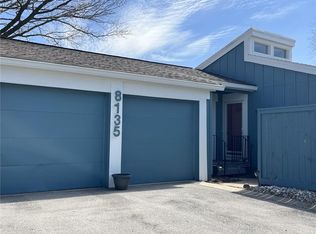 8135 Halsey St, Lenexa, KS 66215