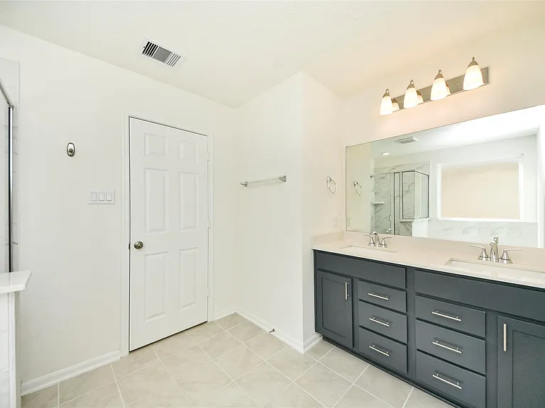 2916 Shimmer Edge Dr — Photo 25
