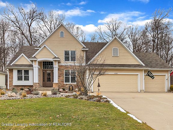 3rd image of 13368 Speckledwood Dr