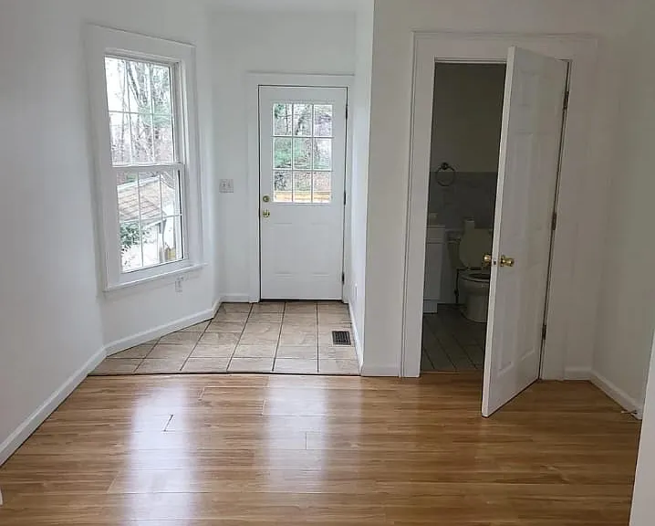 141 Greenwich Ave #SF — Photo 17