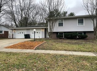 1305 E Scovill, Urbana, IL 61801