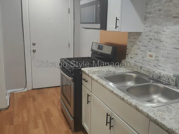 353 E 55th Pl, Chicago, IL 60637