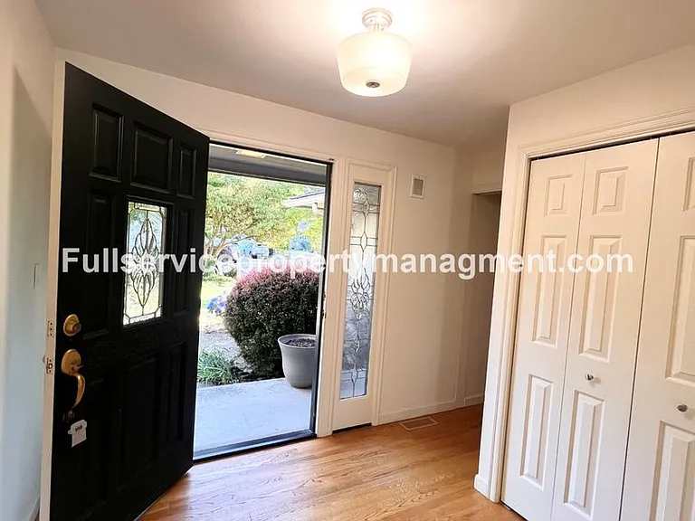 8822 SE 59th St — Photo 5