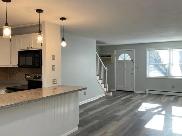 115 Kensington Ave APT 1, Meriden, CT 06451