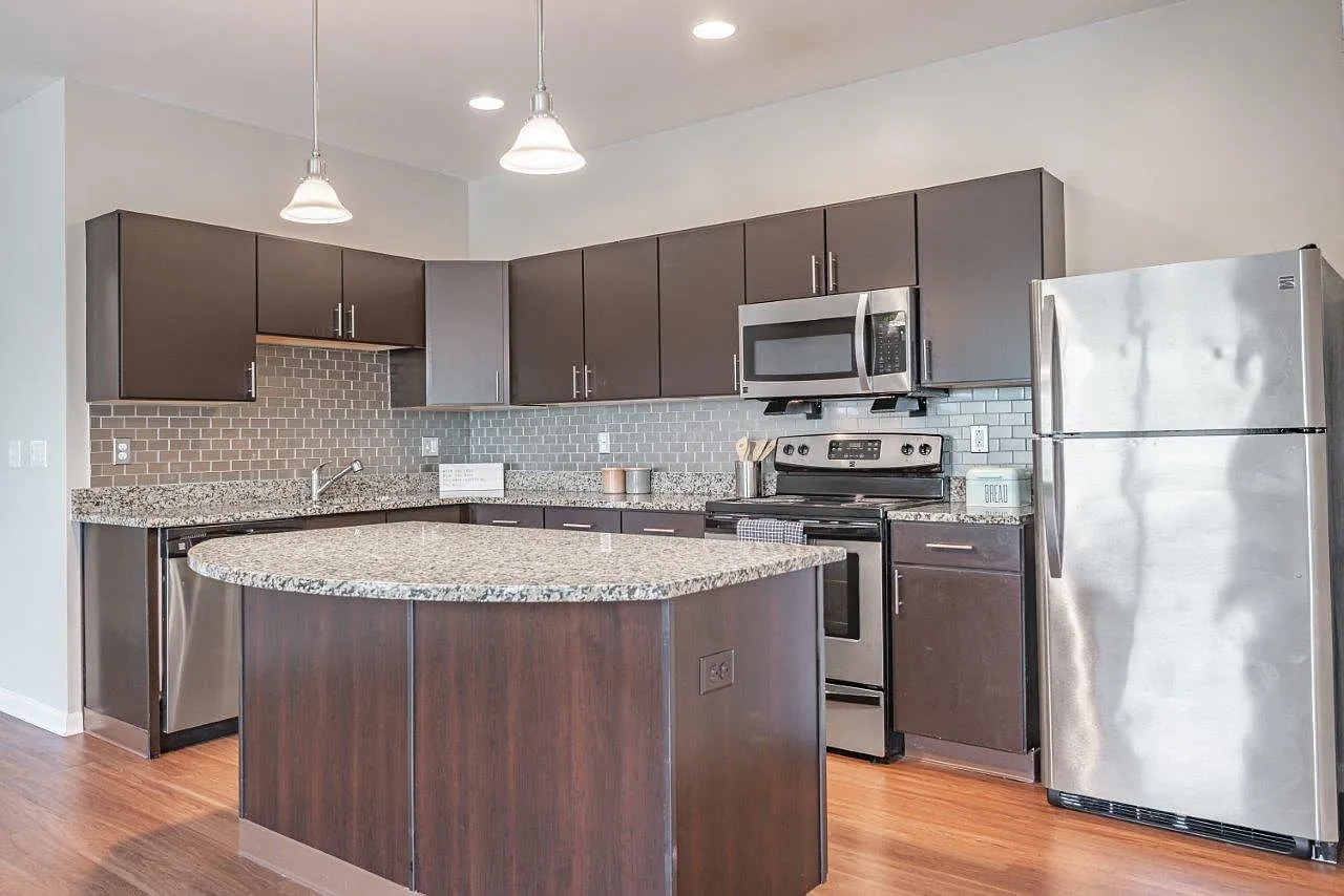 Rochester Village Apartments at Park Place — Photo 2
