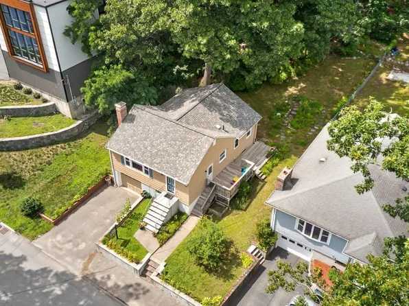 39 Hillsdale Rd, Dedham, MA 02026