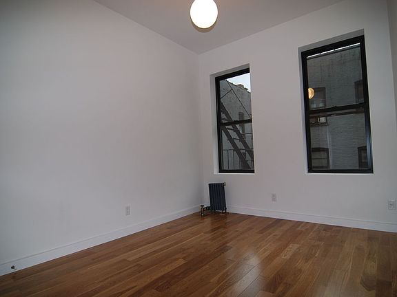 5th image of 76 Pinehurst Ave APT 34