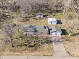210 W 62nd Ave, Hutchinson, KS 67502