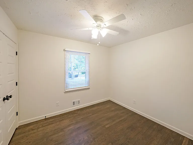 1769 Hammond Woods Cir SW — Photo 10
