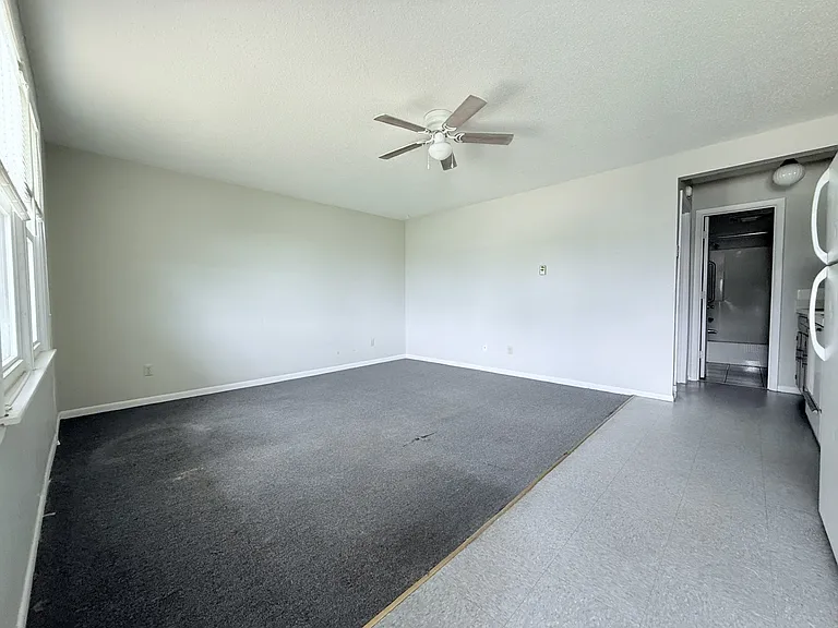 1000 S Dilworth Ln #50 — Photo 7
