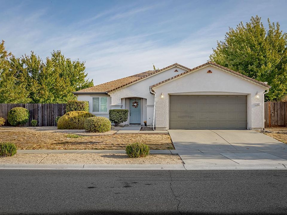 1st image of 1467 Garnet Way
