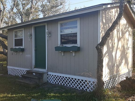 2nd image of 501 Alexander Dr