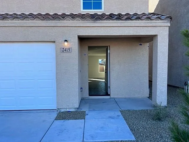 2415 Village Dr — Photo 6