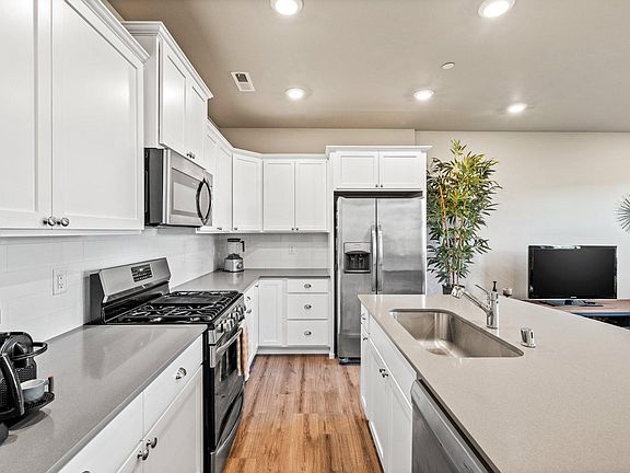 5th image of 13157 175th Ave E Unit N-5