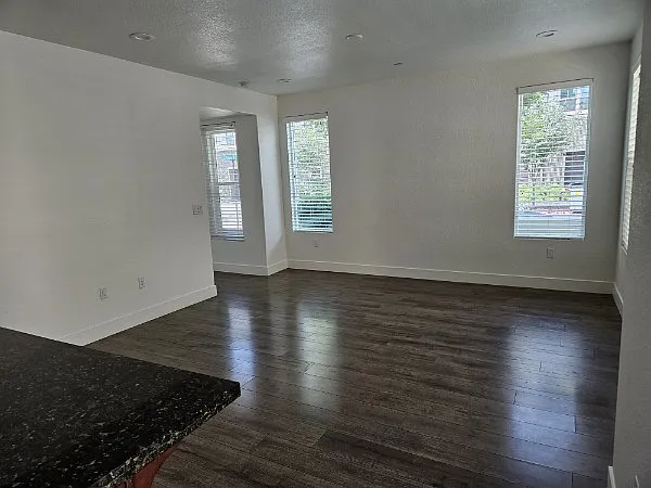 1660 Spring St — Photo 13