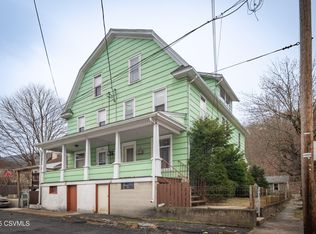 958 Tharp St, Coal Township, PA
