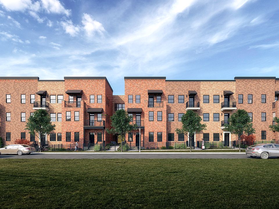 2nd image of 1211 E 7th St #301