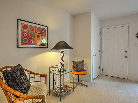 5th image of 8333 Comanche Rd NE APT 12B