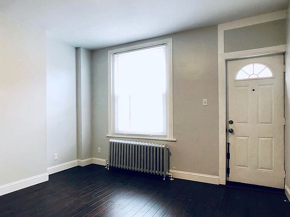 5th image of 1819 E Wishart St