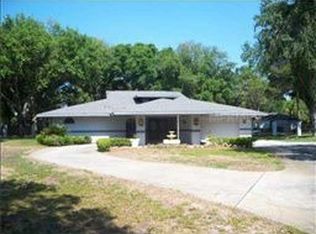 18510 Turtle Dr, Lutz, FL 33548