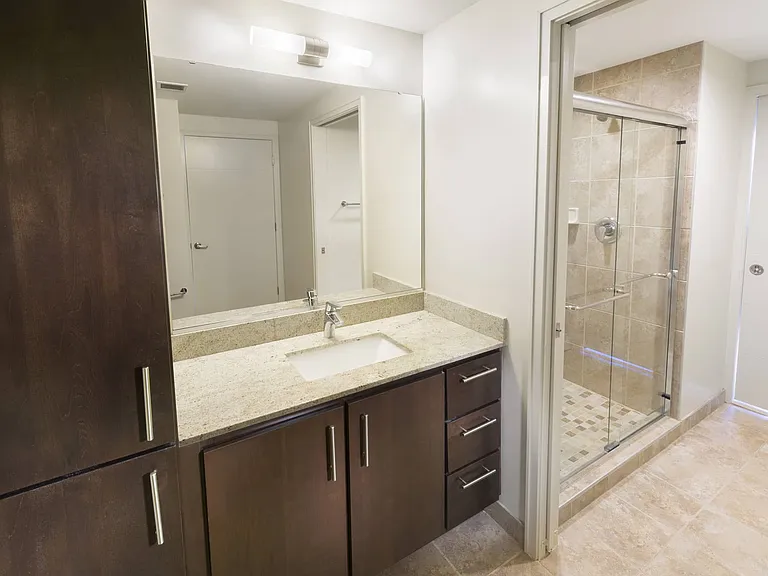 Eleven55 Ripley — Photo 24