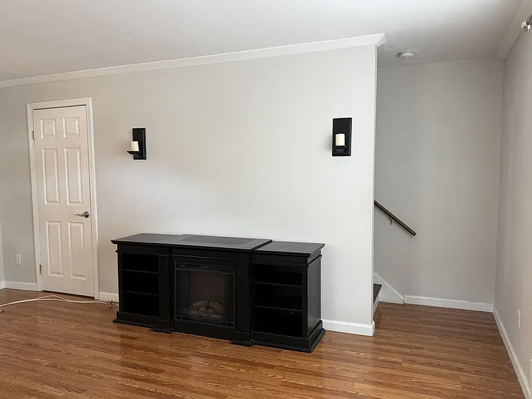 Beacon View Dr — Photo 3