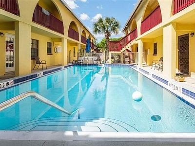 216 Glenview Blvd APT 205, Daytona Beach, FL, 32118