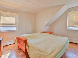 78 5th St #2A, Cambridge, MA 02141