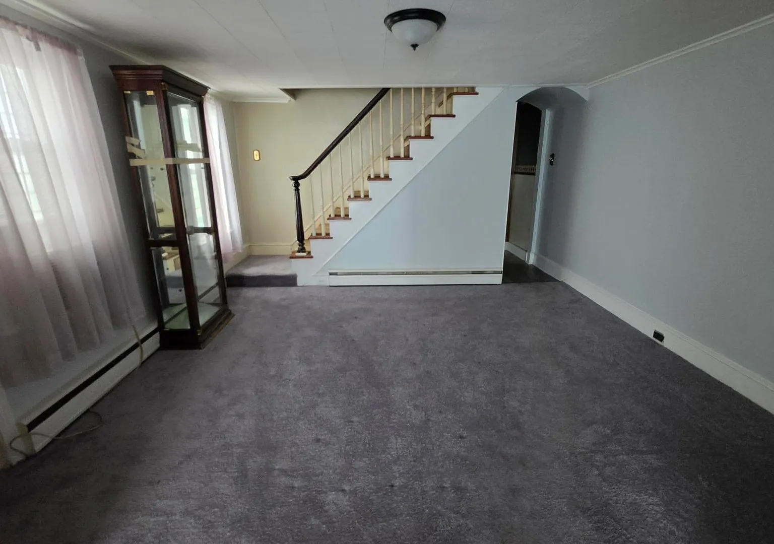 3 bedroom 1.5 bathroom — Photo 4