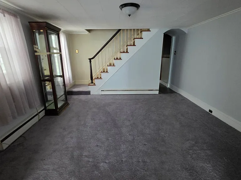 243 Pierce St — Photo 4