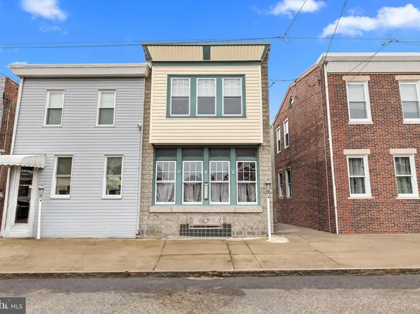 4537 Edgemont St, Philadelphia, PA 19137