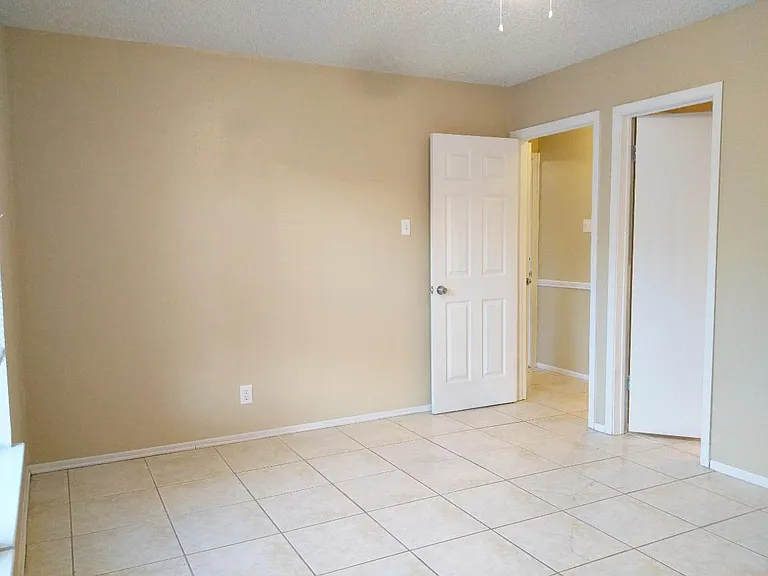 Bedroom 2 with Bathroom 2 access