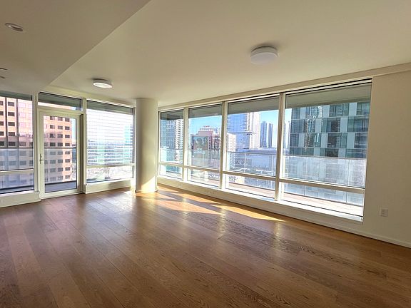 2nd image of 877 S Francisco St #1027