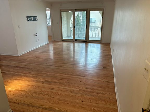 3rd image of 42160 Woodward Ave Unit 38
