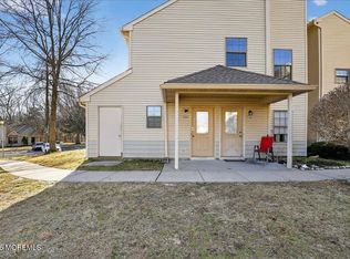 709 Ivy Ct, Jackson, NJ