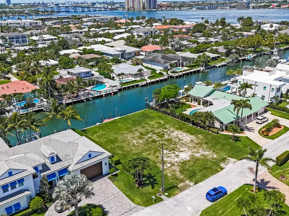 1121 Coral Way, Singer Island, FL 33404