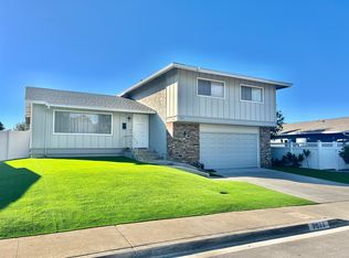 7011 Rock Manor Dr, San Diego, CA 92119