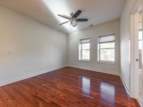2nd image of 1158 W Lunt Ave #3