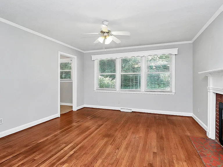 228 Seneca Pl — Photo 9