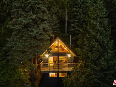 580 Lakewood Rd, Lake Arrowhead, CA, 92352