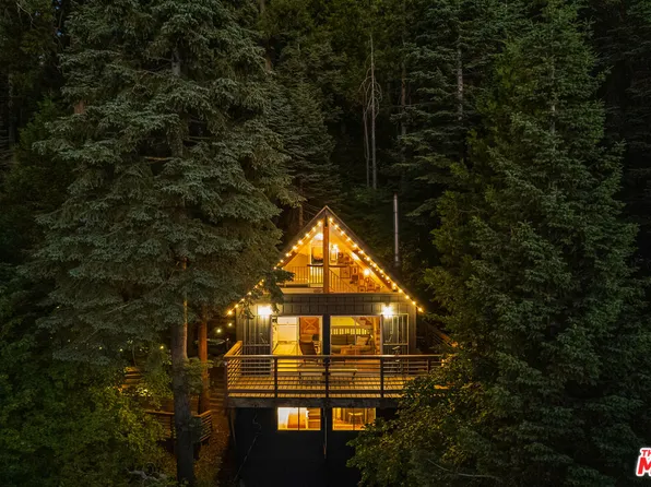 580 Lakewood Rd, Lake Arrowhead, CA 92352