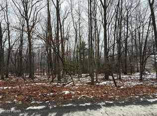 Eastwood Dr, Greentown, PA 18426