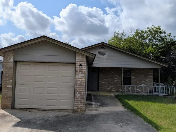 1507 Earle St, San Marcos, TX 78666