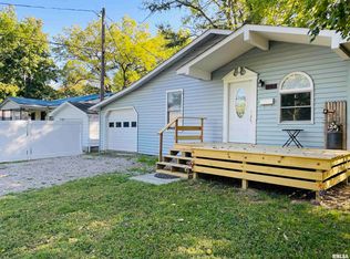 709 Maple St, Mount Vernon, IL 62864