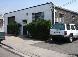 71 Albany Ave, Freeport, NY 11520